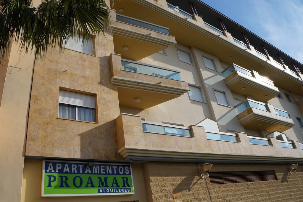Apartamentos Proamar Torre Del Mar Exteriör bild